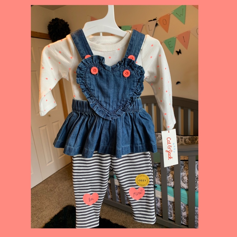 Cat & Jack newborn outfit